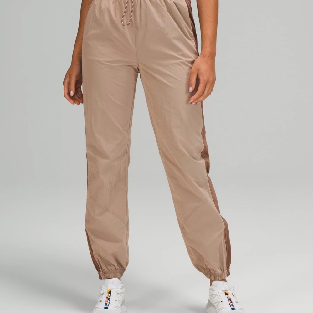 COPY - Lulu evergreen track pant
